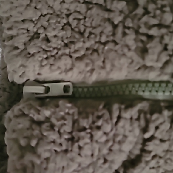 New Fuzzy Jacket - Picture 8 of 12